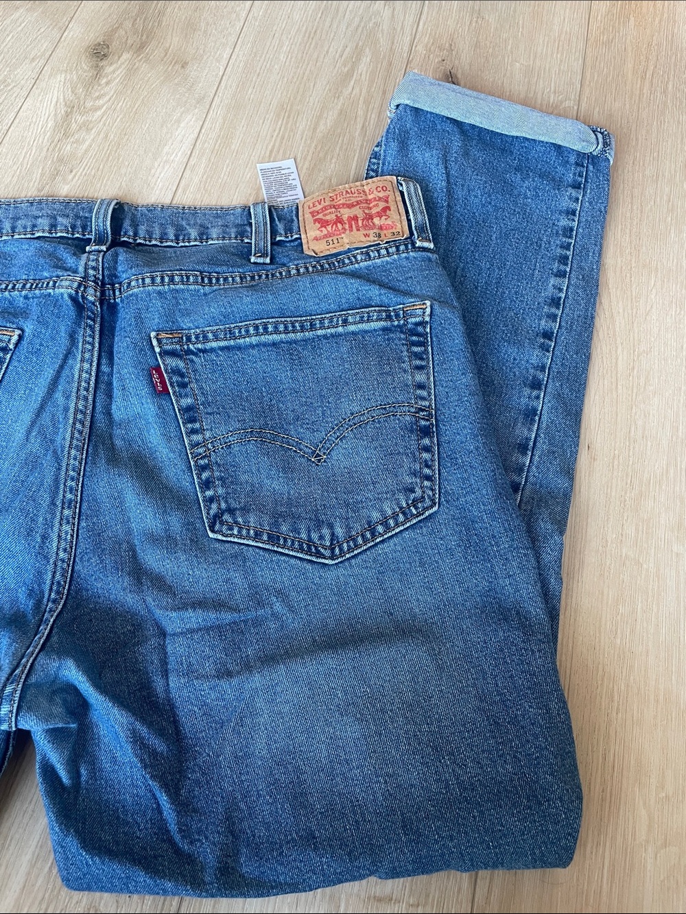 Levi's Men's Stonewashed Blue Relaxed Fit Jeans 511